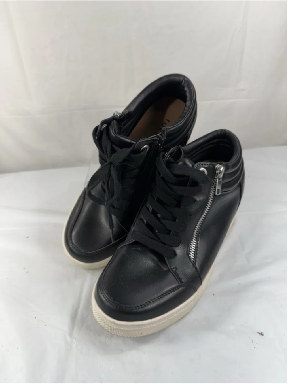 Torrid Women's Tons Wedge Sneaker Black 8WW